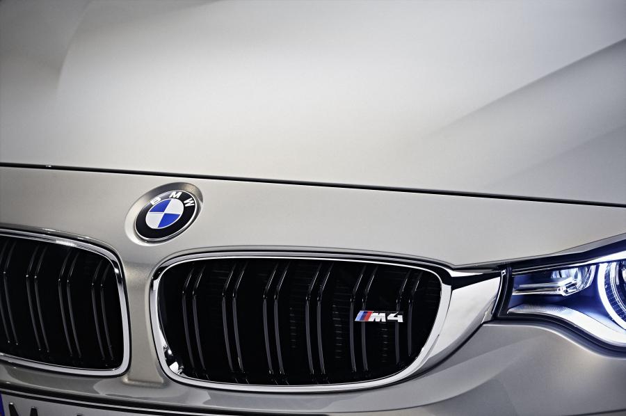  BMW M4 Convertible 2014 года  (фото 151 из 276)